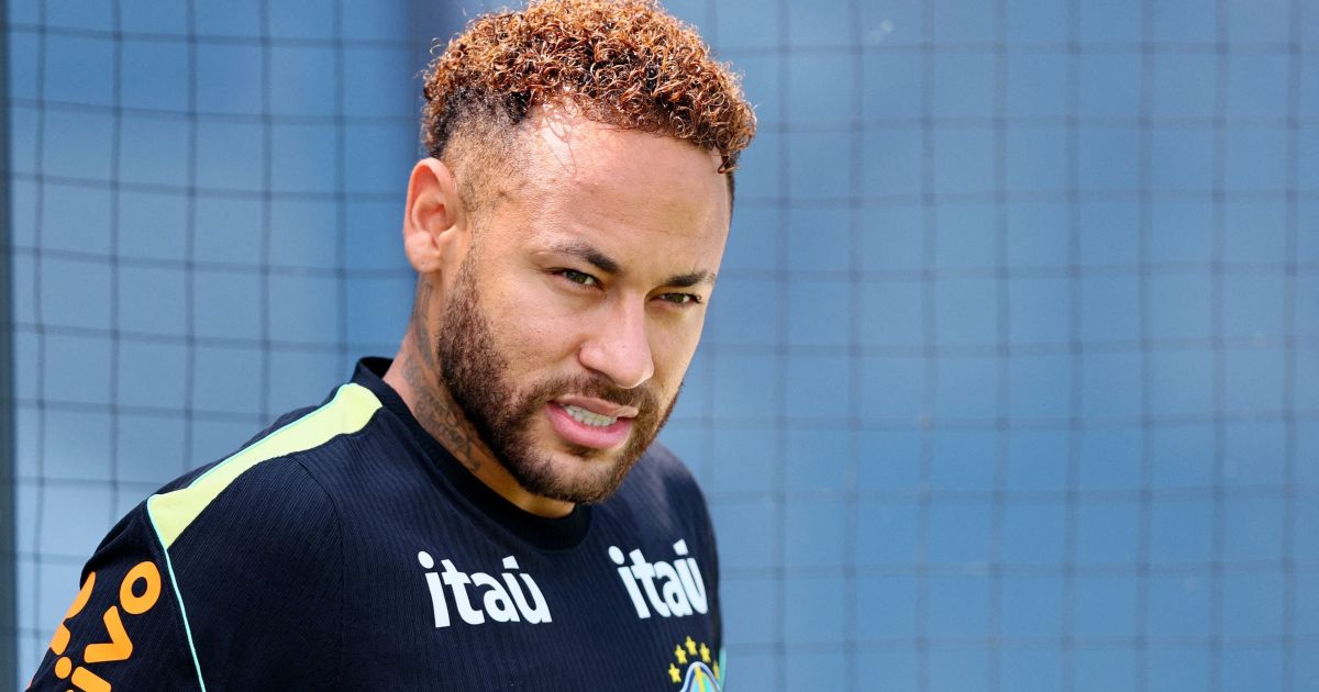 Ancelotti sobre condição de Neymar: “Eu posso jogar 90 minutos caminhando”
