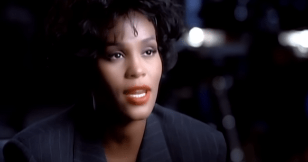 Família de Whitney Houston responde Oprah: “Ela não estava drogada”