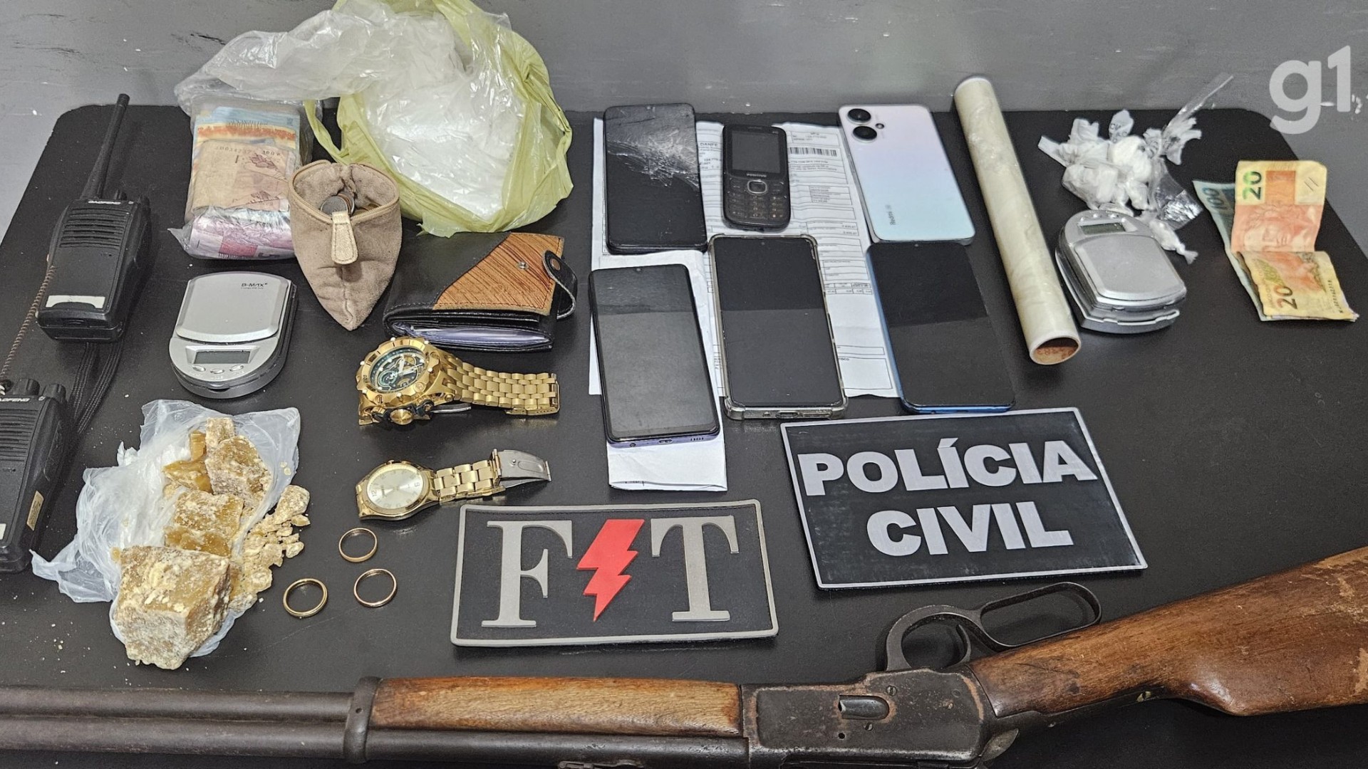 Quatro pessoas são presas durante operação contra o tráfico de drogas em Pinheiro