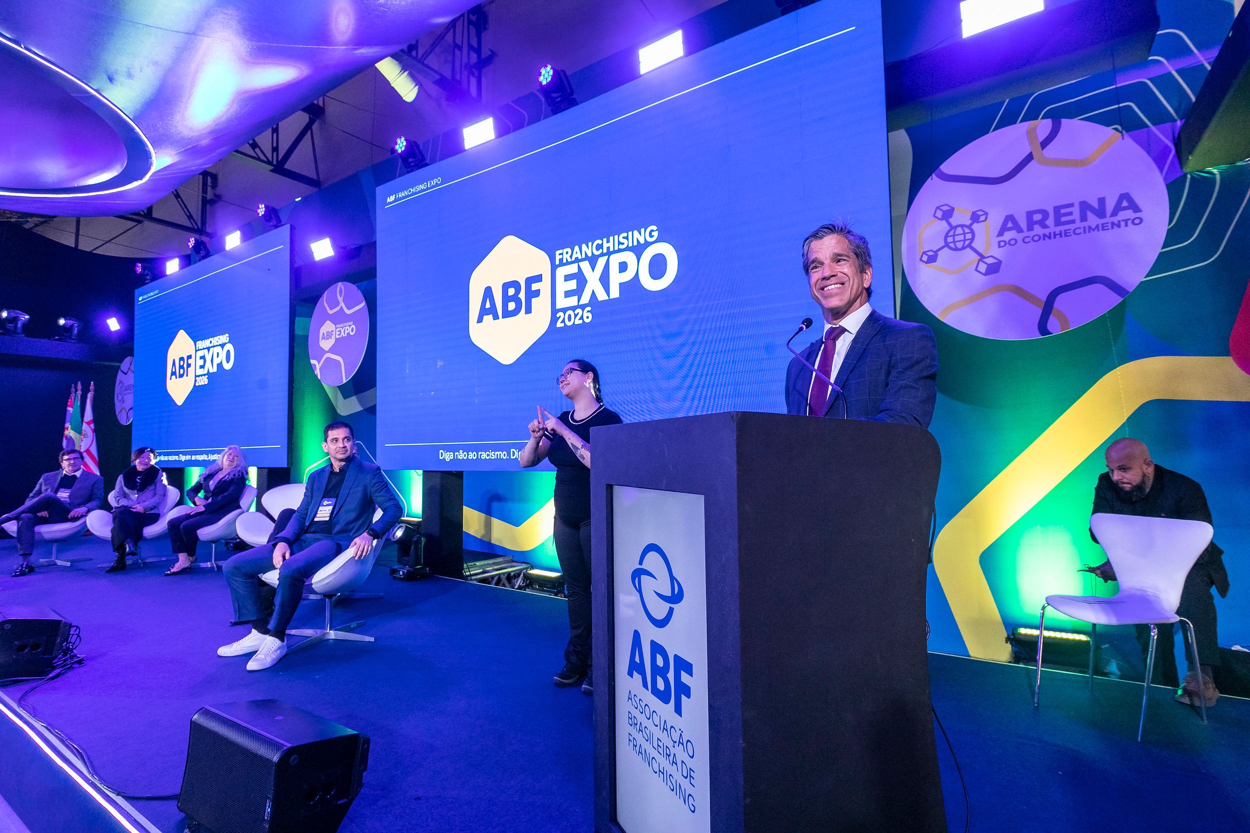ABF Franchising Expo 2026: 34% dos expositores oferecem negócios de até R$ 200 mil