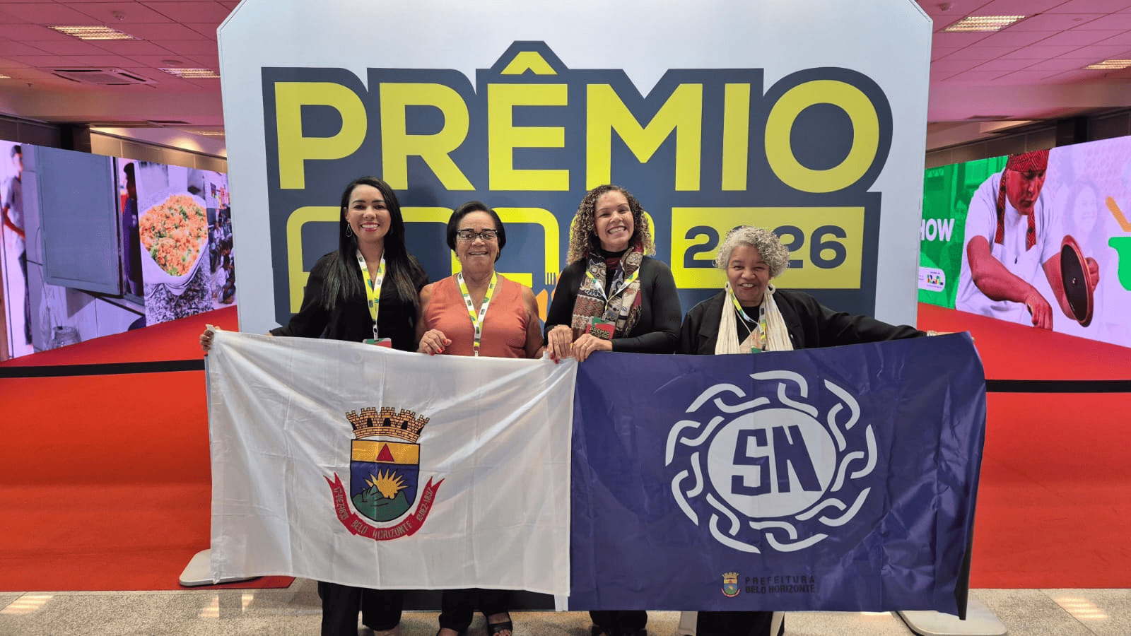 Cantineira de escola municipal de BH recebe prêmio nacional por receita com ora-pro-nóbis