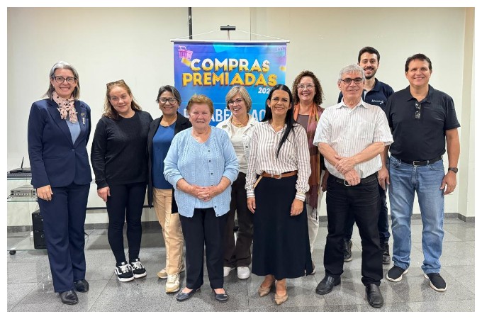 ACIL entrega vales-compra aos ganhadores do Dia dos Namorados