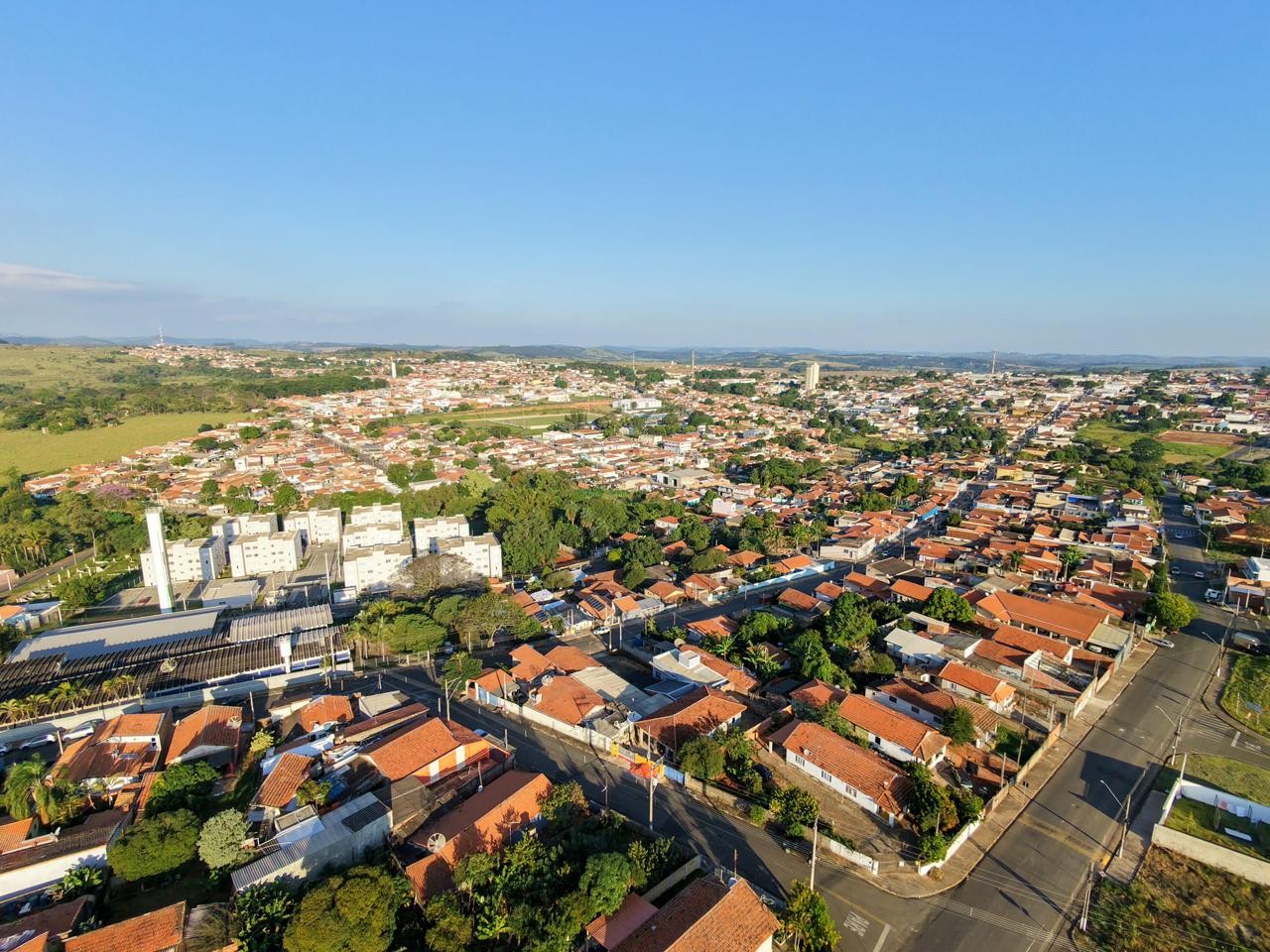 Justiça condena ex-secretária por fraude em contrato da Saúde em Santo Antônio de Posse e anula pregão após 13 anos