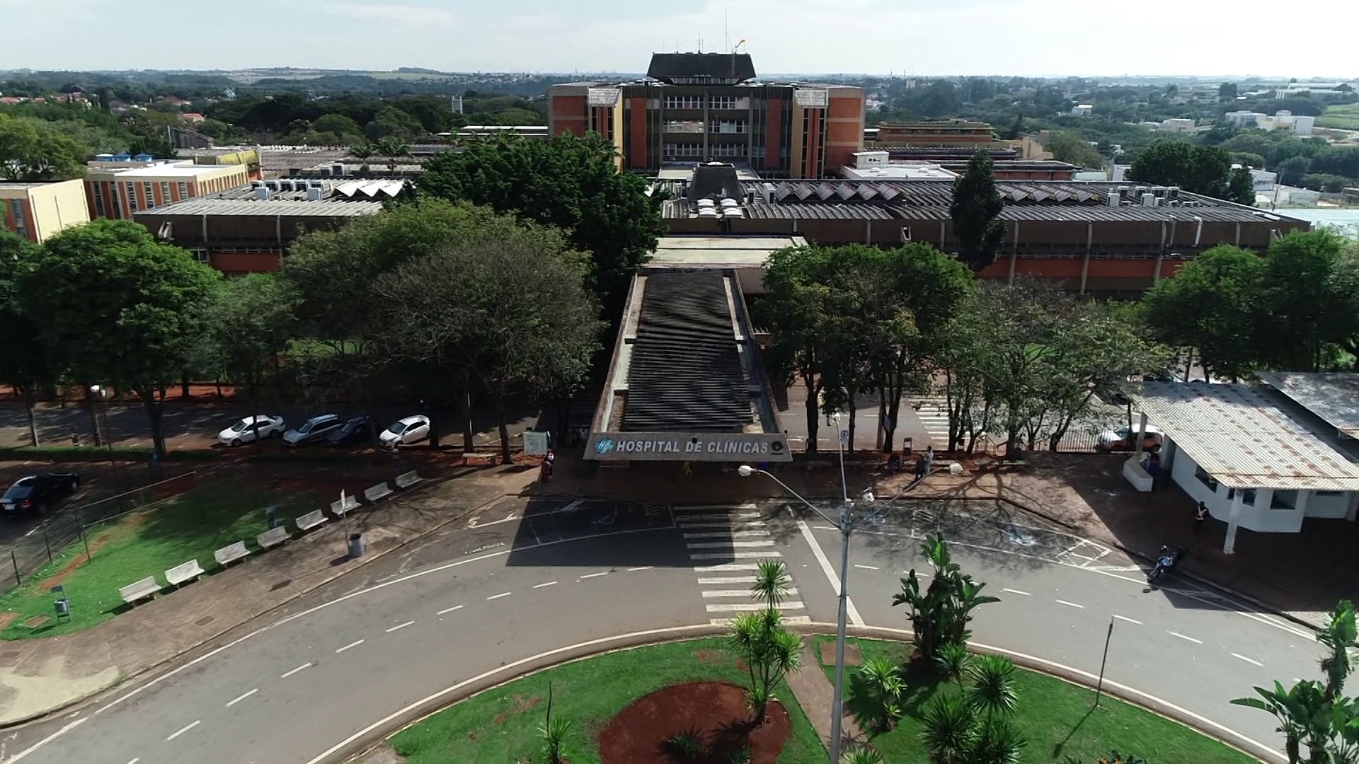 Ministro da Saúde anuncia grupo de trabalho para reestruturar e 'reduzir pressão' no pronto-socorro do HC da Unicamp