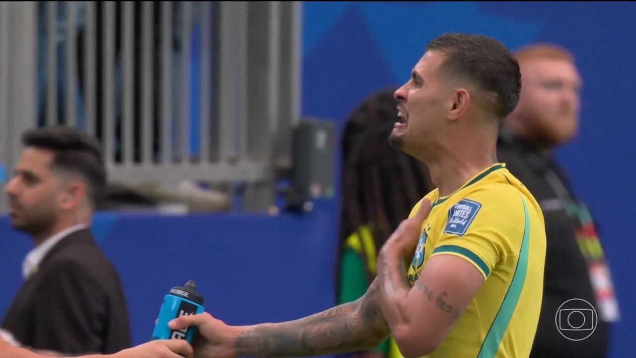 'Pronto para correr': Bruno Guimarães é o jogador que mais correu na seleção até agora