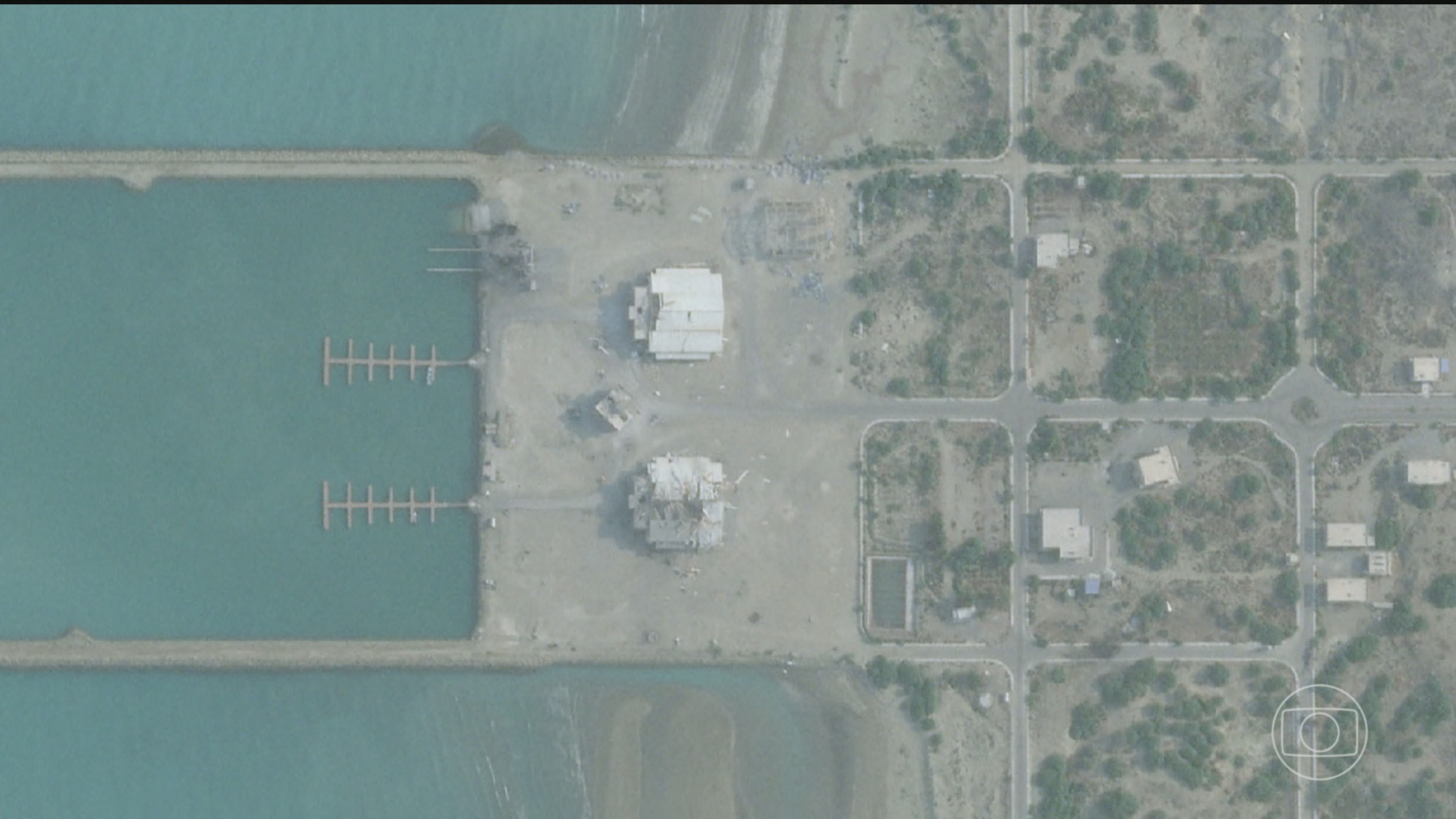 EUA intensificam bombardeios a alvos militares do Irã, que responde atacando aliados americanos como Kuwait e Bahrein