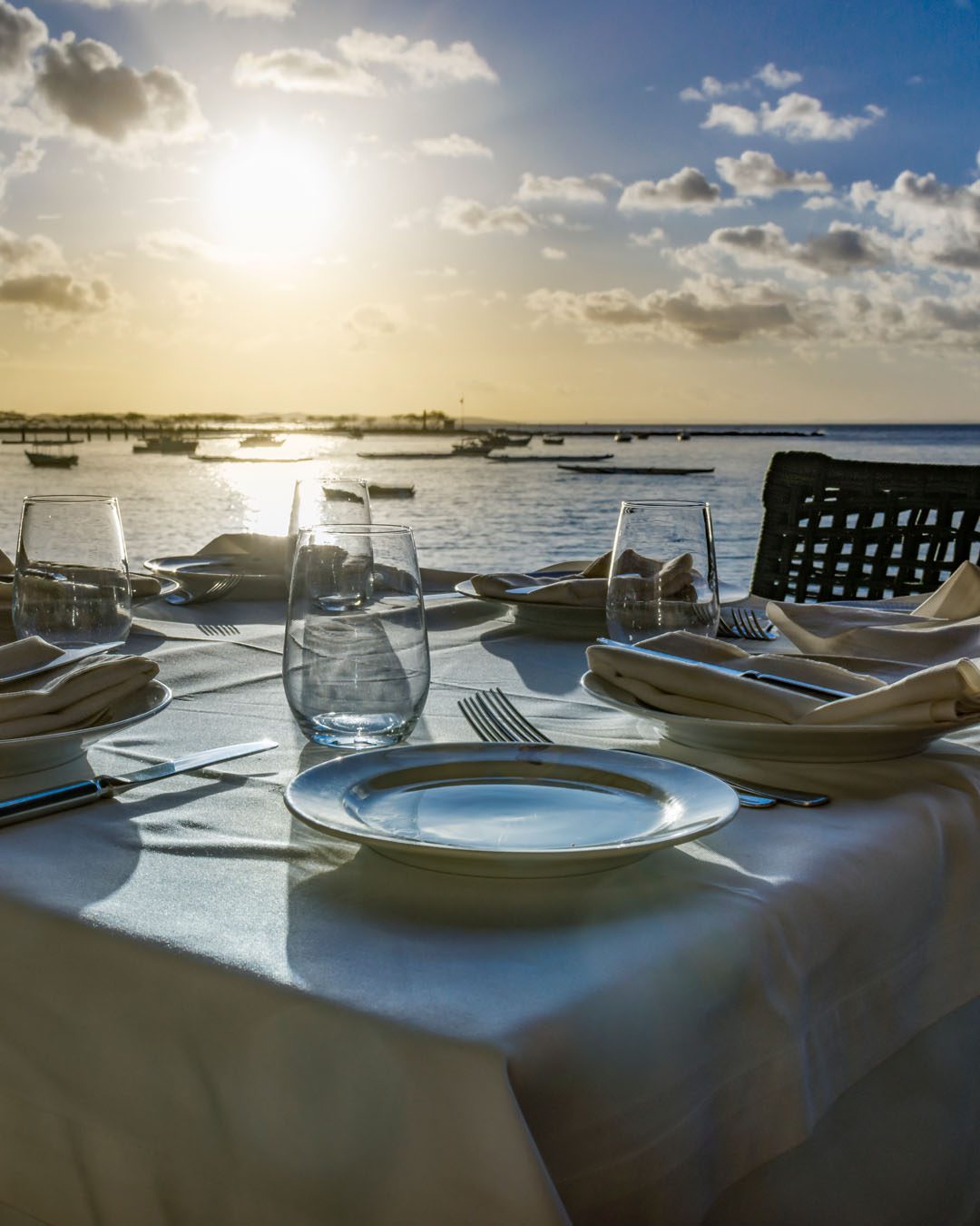 Amado celebra 20 anos com chefs premiados e menu exclusivo em Salvador