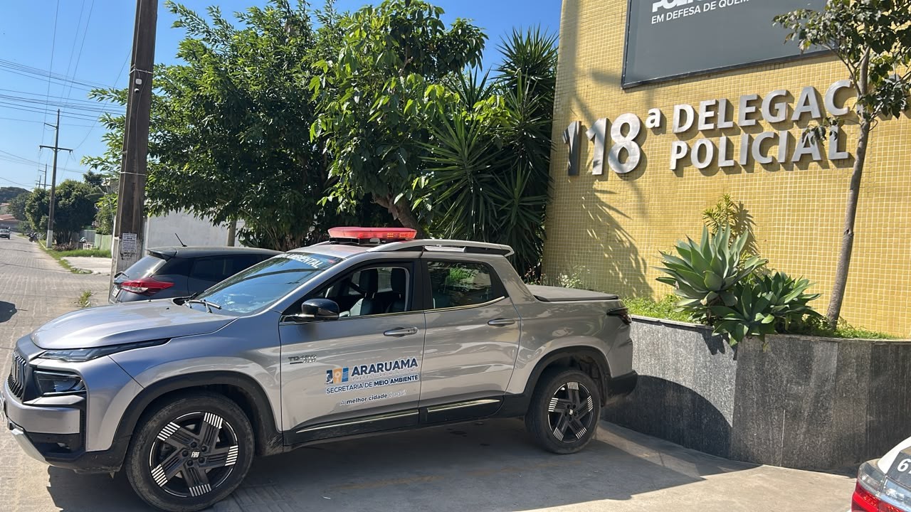 Balão cai na Lagoa de Araruama e mobiliza operação de resgate