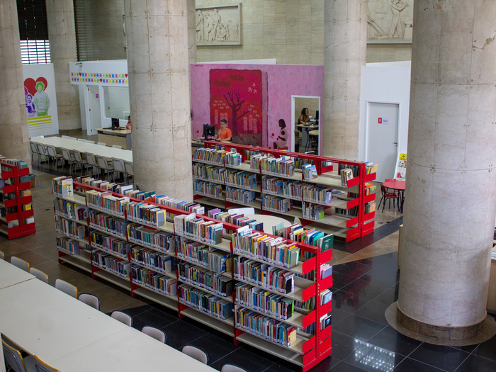 “Férias na Biblioteca” reúne literatura, teatro e oficinas para todas as idades