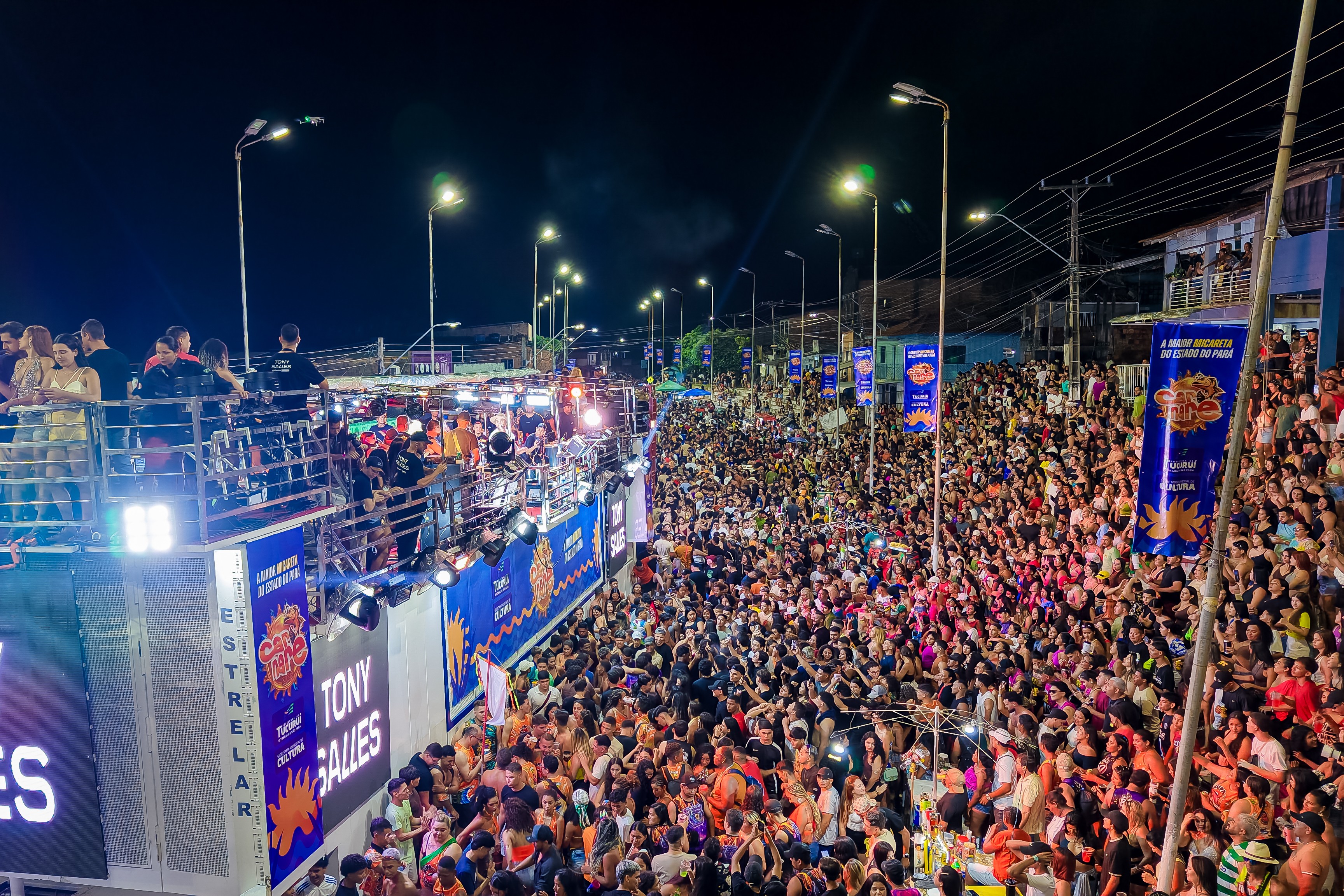 Primeira noite do Carnaré 2026 reúne milhares em Tucuruí, no Pará; veja FOTOS