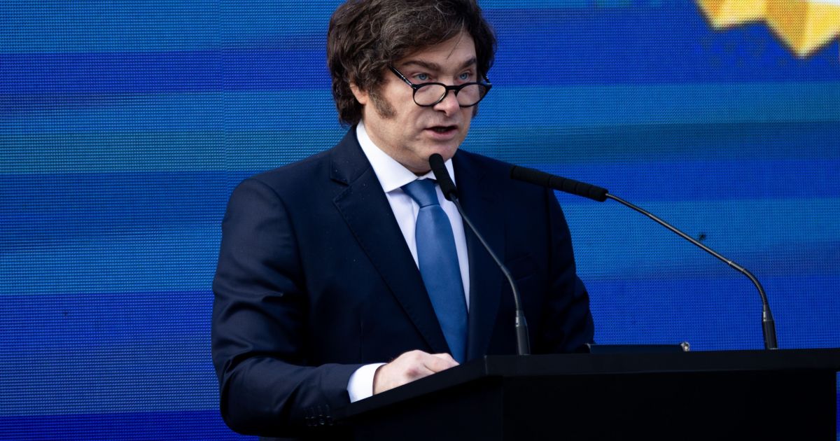 Análise: Reforma de Milei divide argentinos entre modernização e perdas