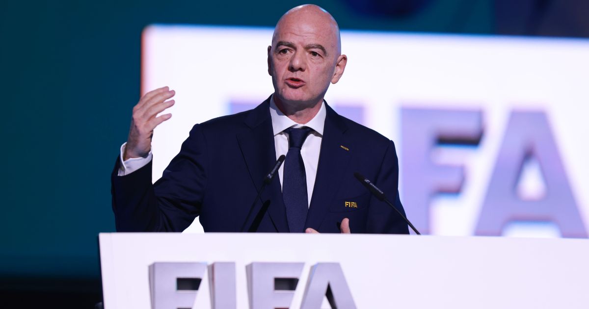 Uefa pressiona Gianni Infantino a deixar presidência da Fifa, diz jornal