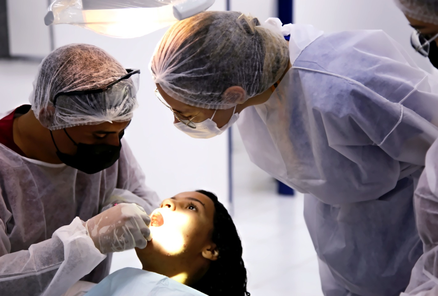 Mentoplastia: cirurgia na região do queixo é estética ou funcional? 