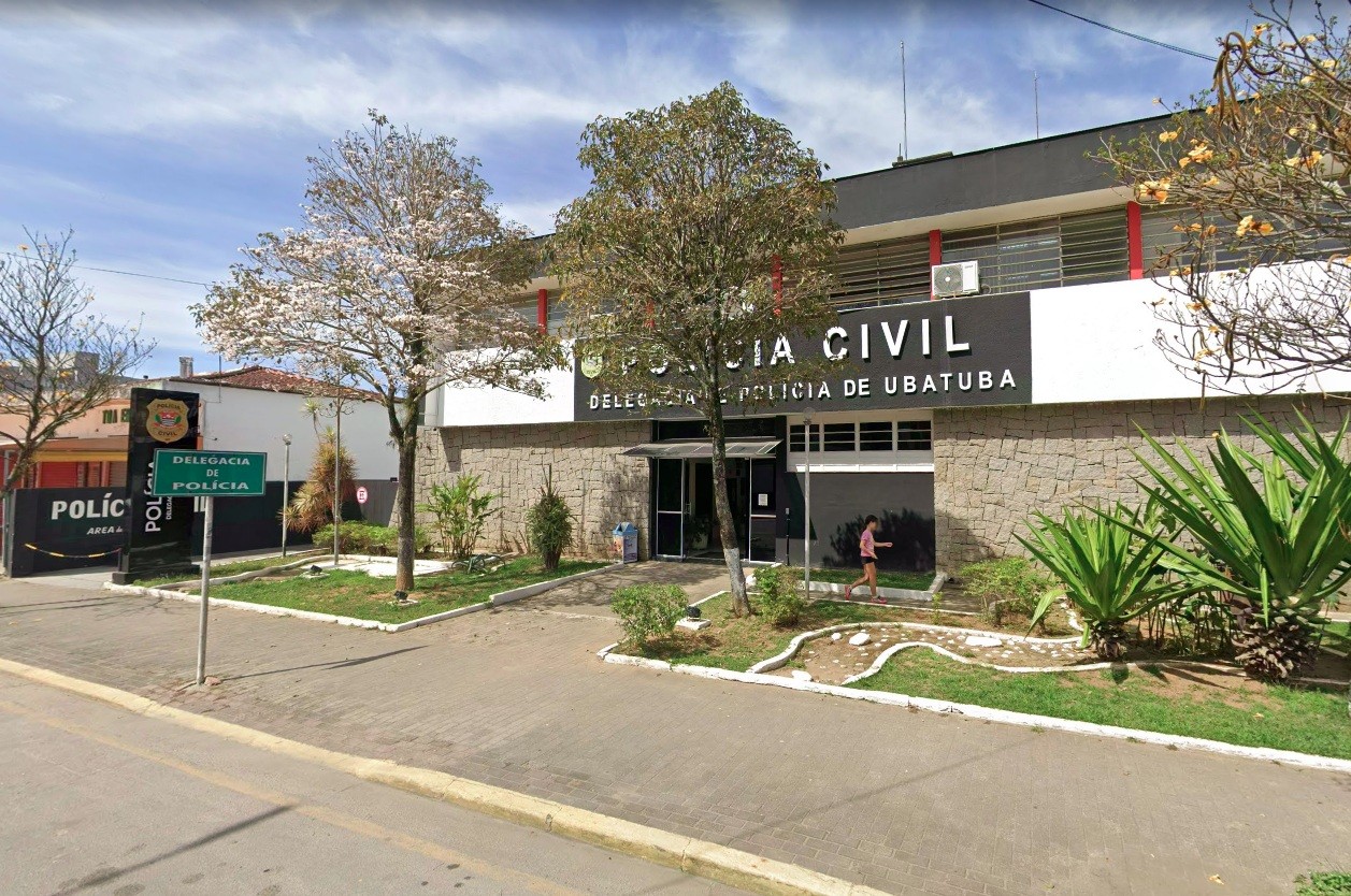 Dono de barbearia e cliente são mortos a tiros em Ubatuba