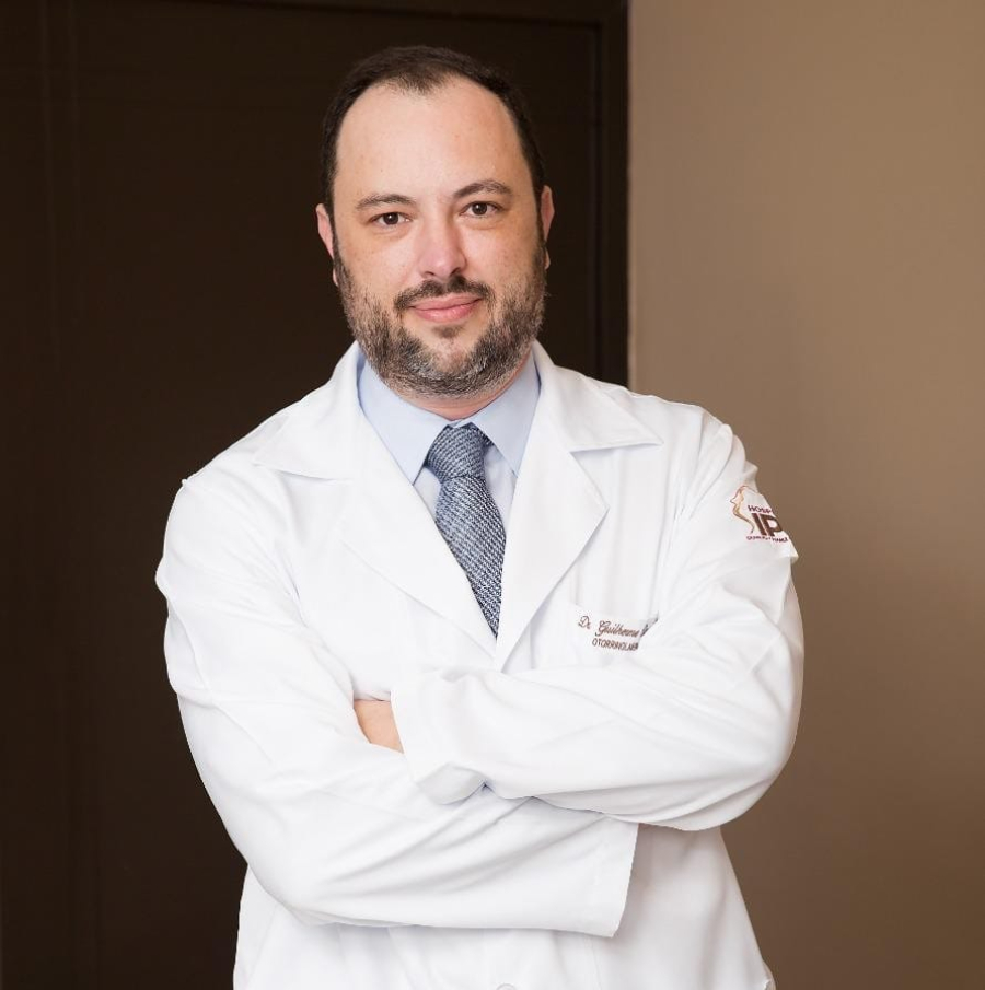 4 efeitos colaterais na voz associados ao uso do “chip da beleza”