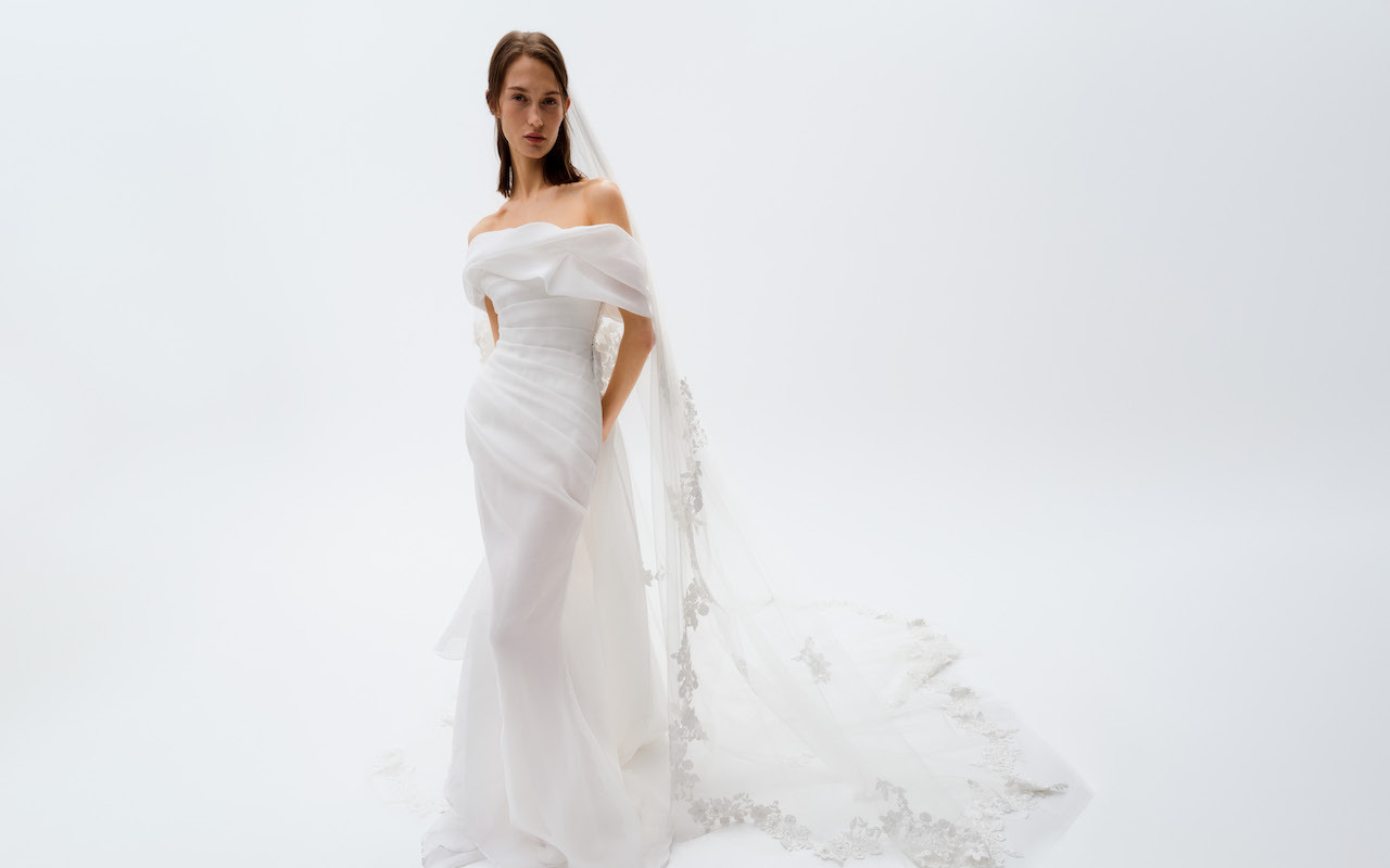Elie Saab x H&amp;M: Bazaar acompanha o lançamento em Paris