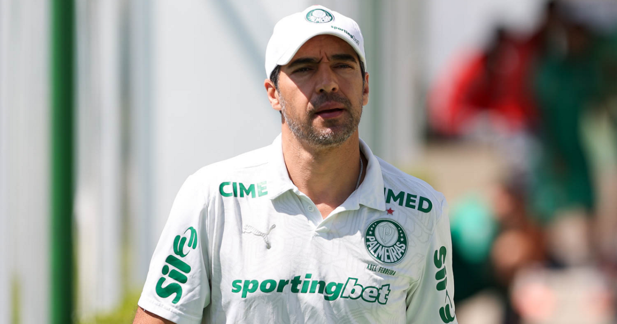 Palmeiras contesta súmula e motivo de expulsão de Abel Ferreira