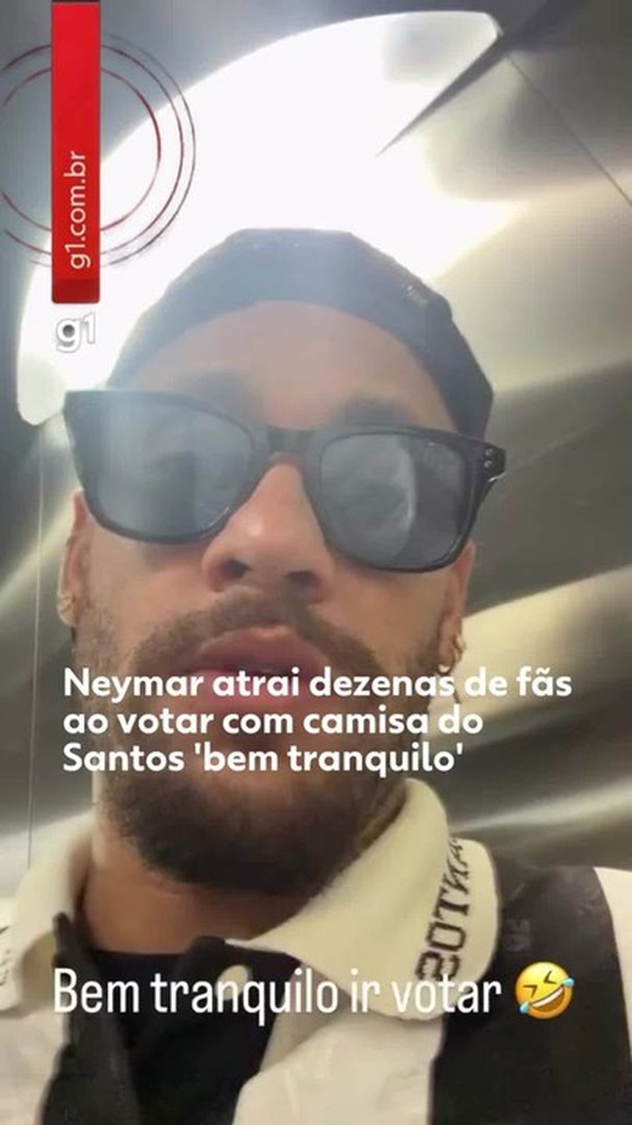 Neymar causa tumulto ao votar no litoral de SP: 'Bem tranquilo'