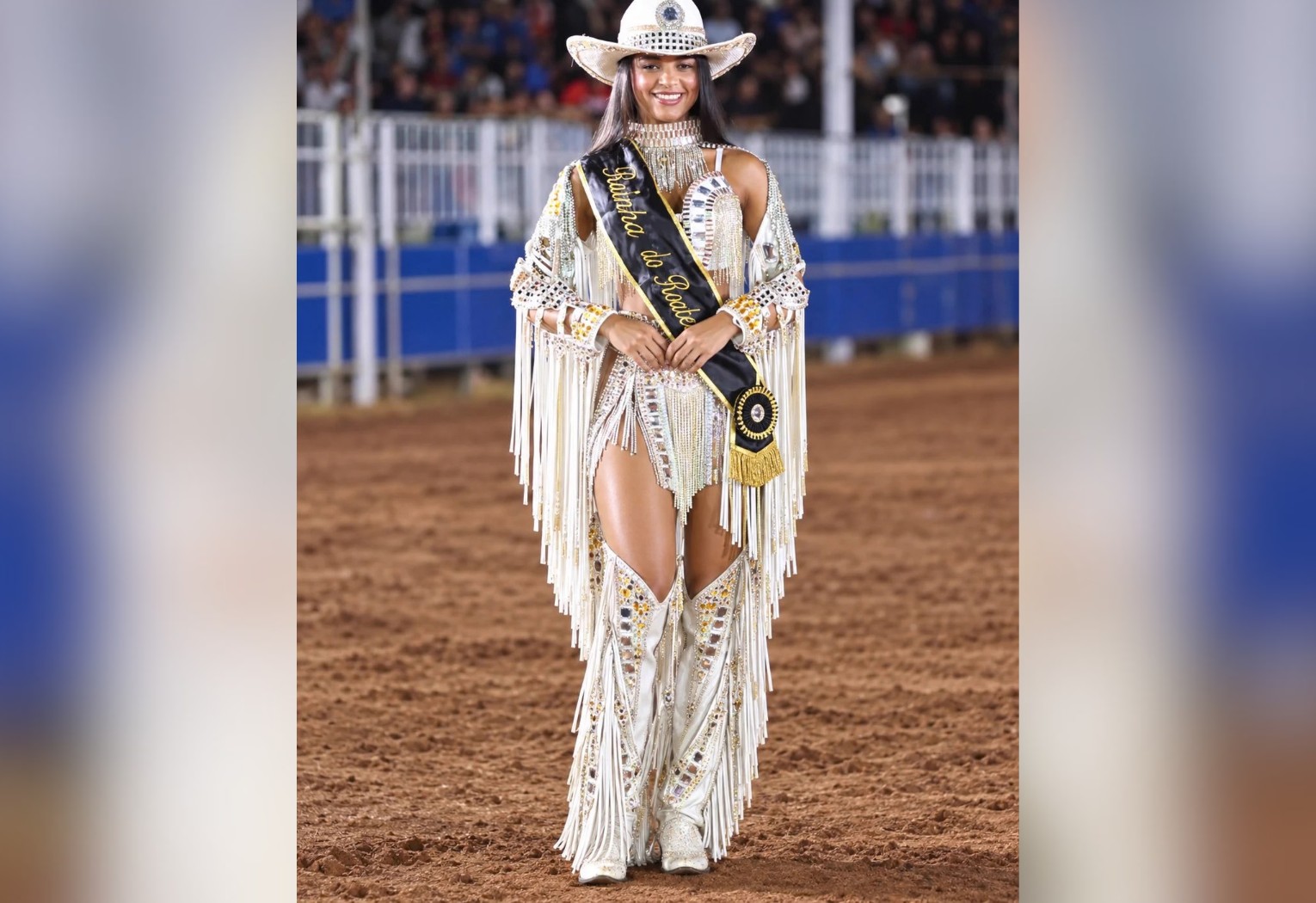 Rainha de rodeio morta após raio é enterrada no dia do aniversário da irmã: 'Não imaginávamos perder ela assim'