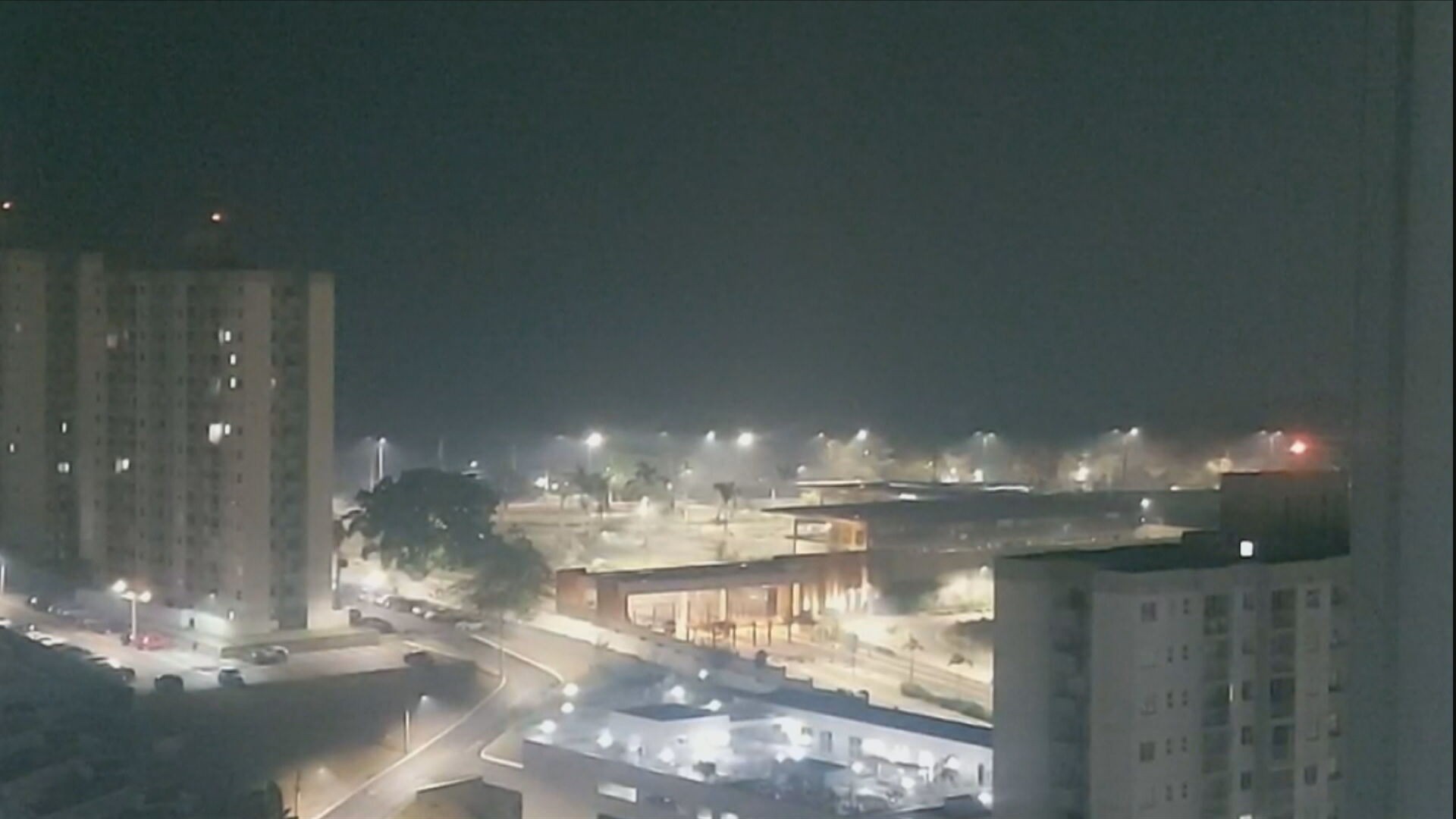 VÍDEO: Manaus amanhece encoberta de fumaça e incêndio derruba qualidade do ar