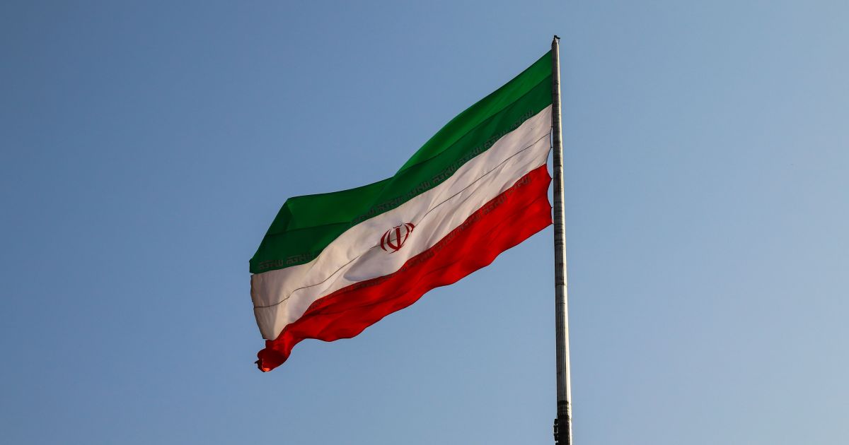 Irã concordou em “nunca” armazenar material nuclear, diz mediador