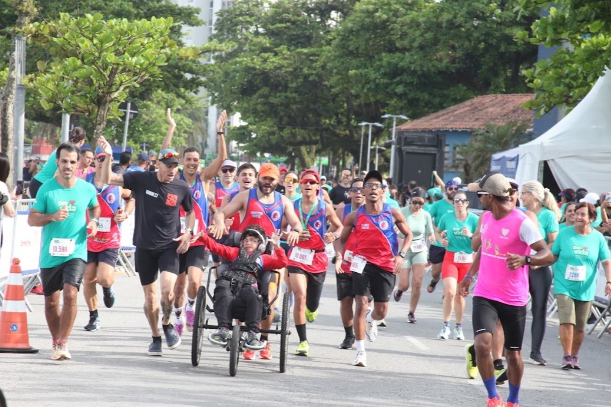 Corrida altera trânsito e itinerários de ônibus em Santos neste domingo; confira as mudanças