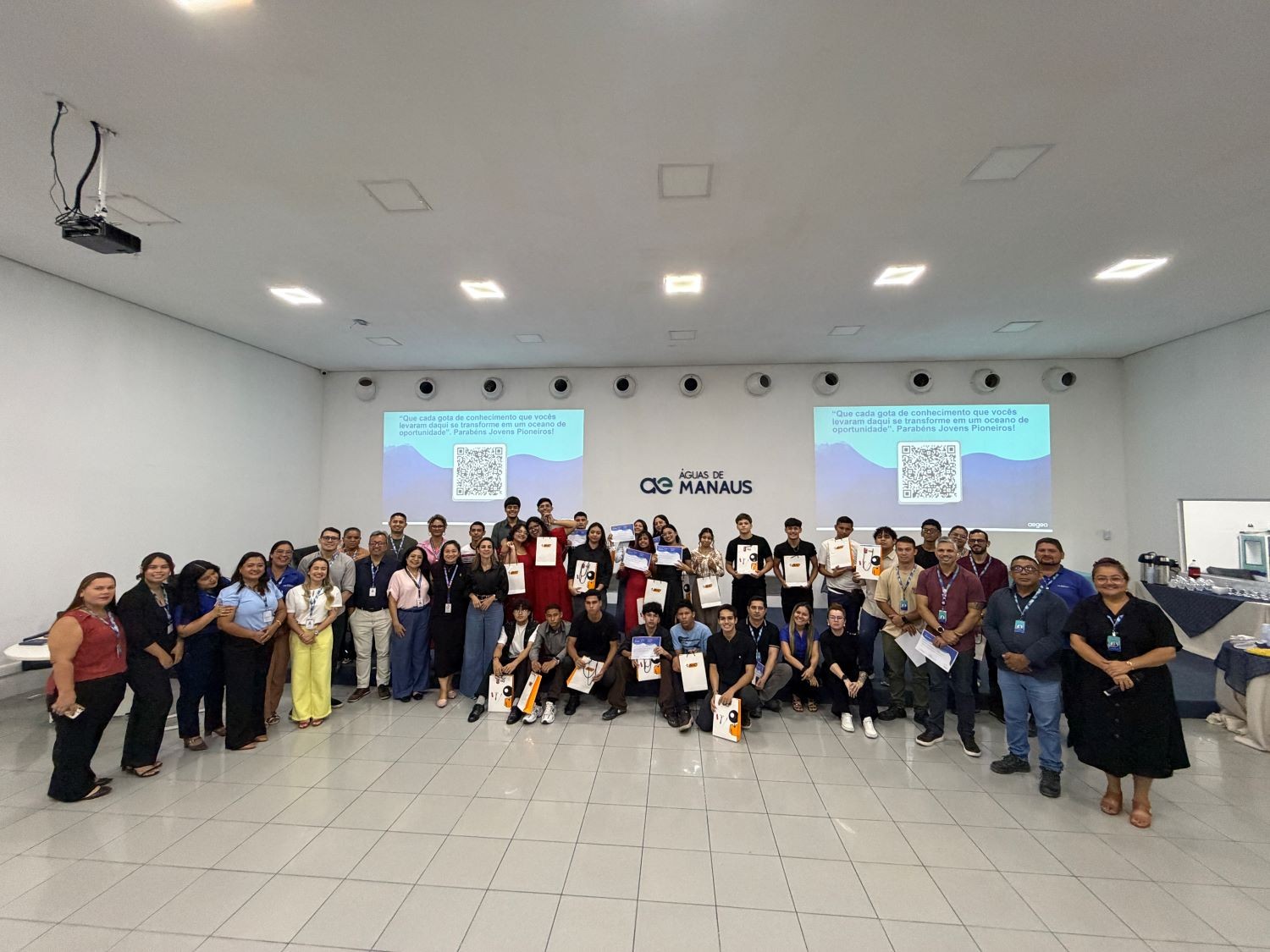 Estudantes de Manaus vencem premiação da Águas de Manaus