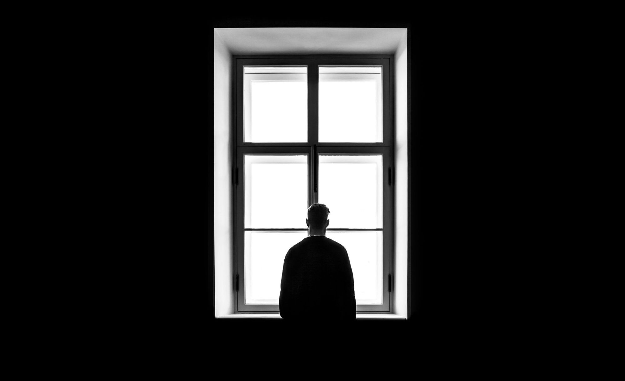 As nuances entre a independência e a ‘solidão’ de morar sozinho