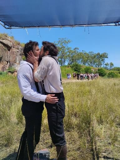 Eduardo Pelizzari divide bastidores da nova 