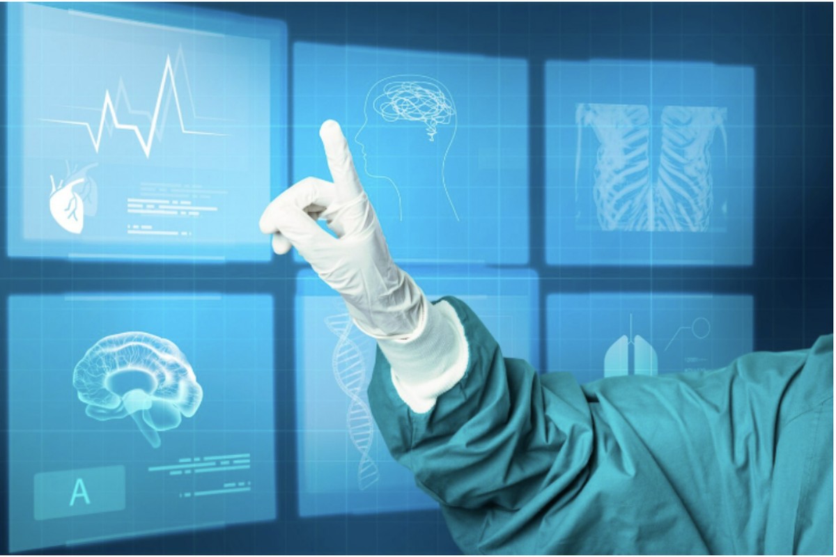 Prescrição em menos de 30 segundos: como a IA está mudando a rotina dos médicos no Brasil