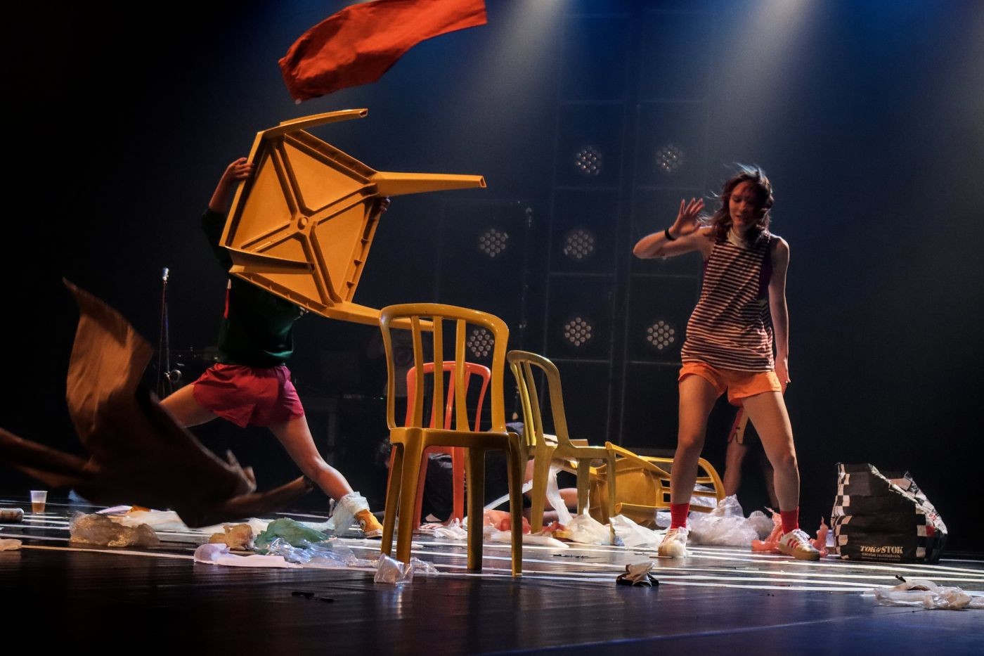 “Deriva” celebra 18 anos da Súbita no Festival de Curitiba