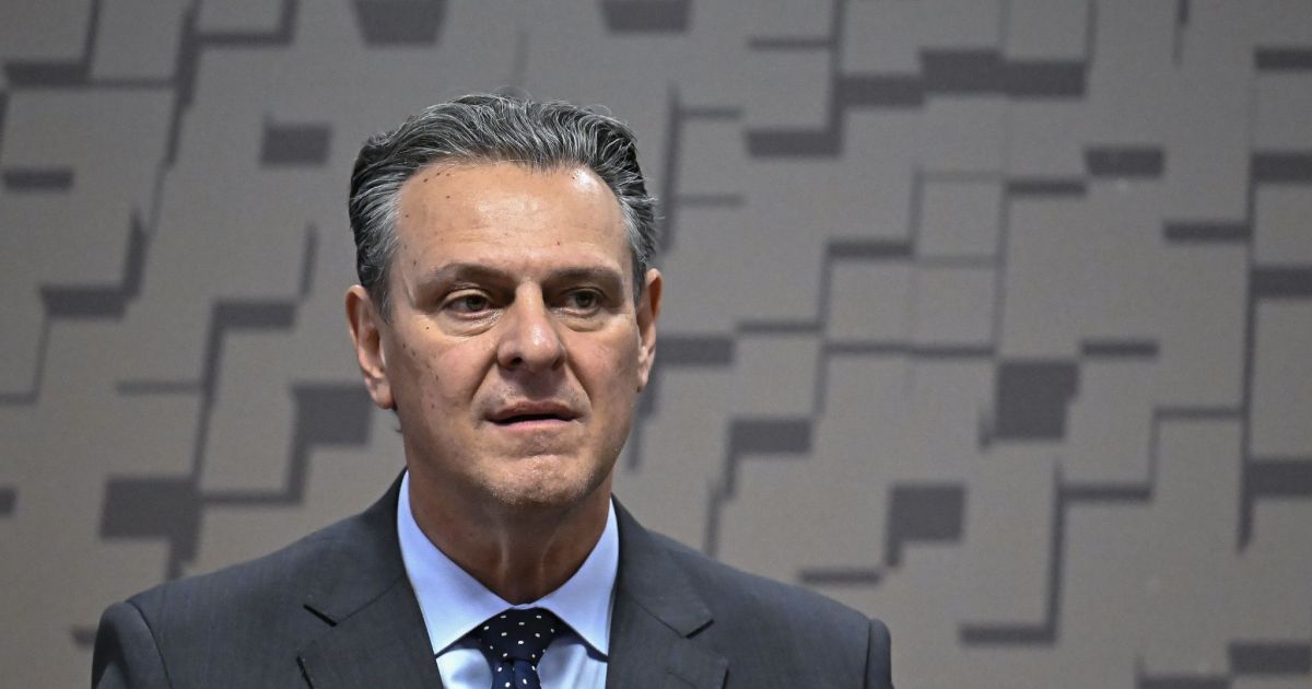 Fávaro discute exportações de soja com setor